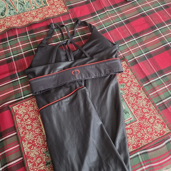 ZYIA Metallic Leggings & Bra Set 6 To 8 - Picture 4 of 5